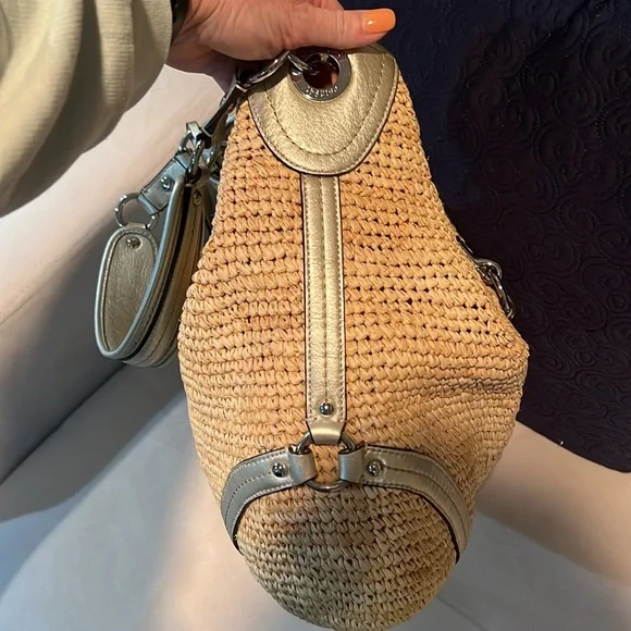 COACH Woven Hobo - Picture 8 of 8